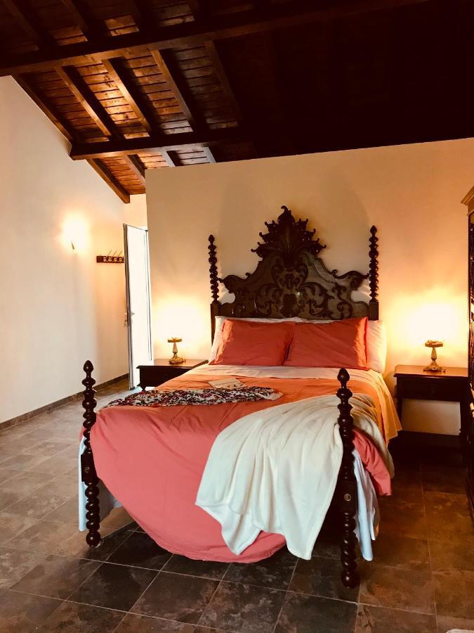 Cadaval Ceu Sobre Montejunto Boutique B&B المظهر الخارجي الصورة